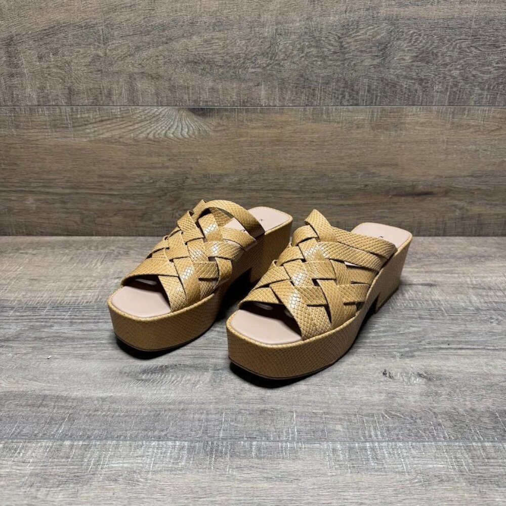Katy Perry The Busy Bee Criss CrossTan Slide Heel Sandal Women's Size 8.5